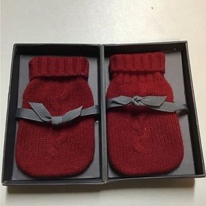 RESTORATION HARDWARE NIB CASHMERE MITTENS CHILDRENS IN GARNET 2010